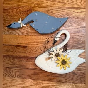 Vintage Charming Swan and Goose Wall Decor Set - White and Blue
